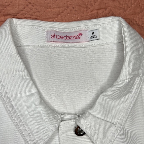 NWT💟SHOE DAZZLE White Jean Jacket Medium - Picture 5 of 9